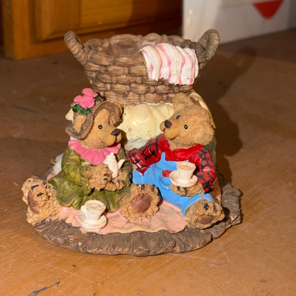 Charming Bear Figurine with Tea Set